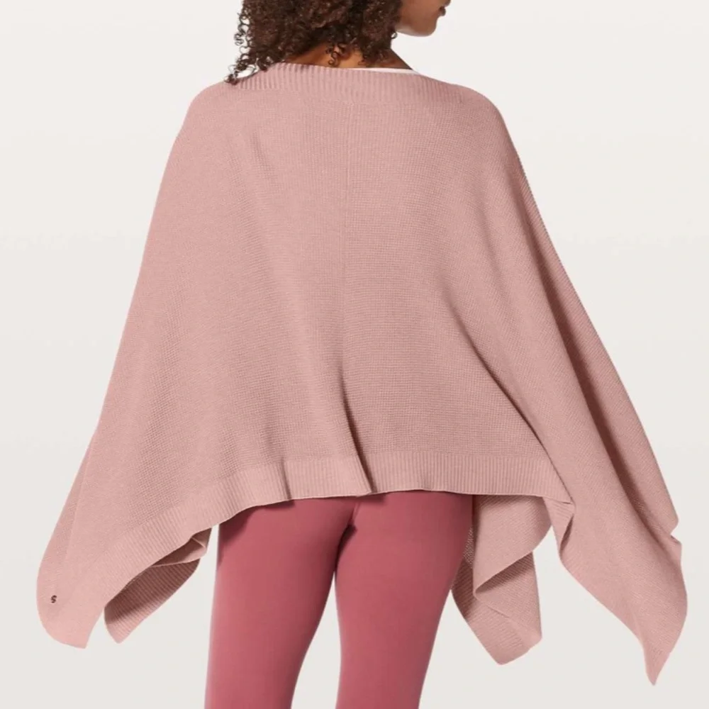 Lululemon Forward Flow Cape Heathered Mink Berry Pink Cashmere Blend